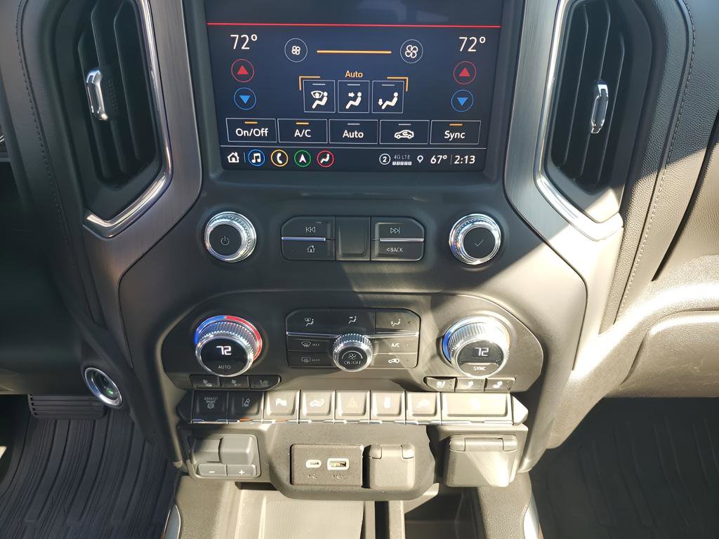 Used 2023 GMC Sierra 3500 Denali image 39