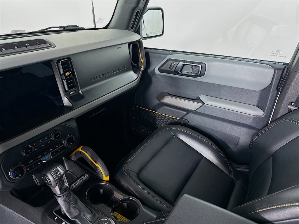Used 2023 Ford Bronco Badlands image 25