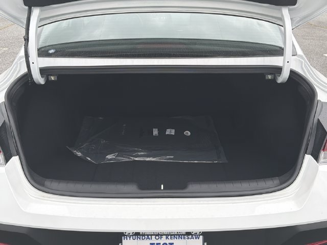 New 2026 Hyundai Elantra Hybrid FWD image 20