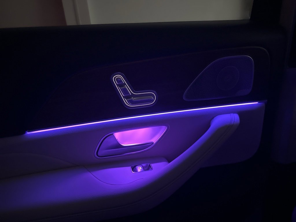 Used 2022 Mercedes-Benz GLS 450 4MATIC image 30