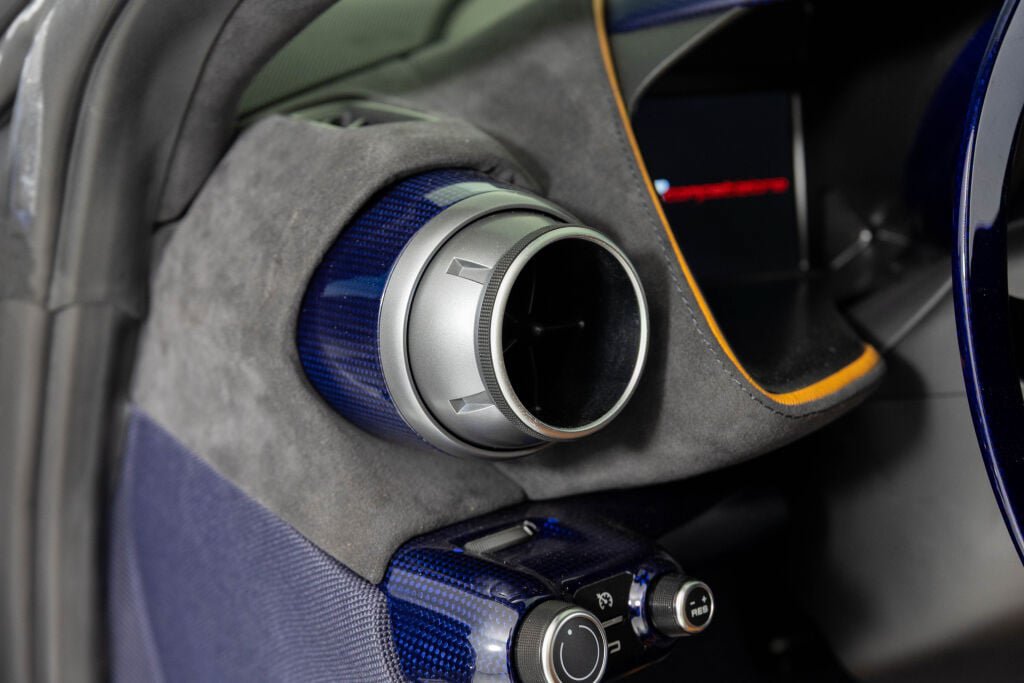 Used 2023 Ferrari 812 Competizione RWD image 47