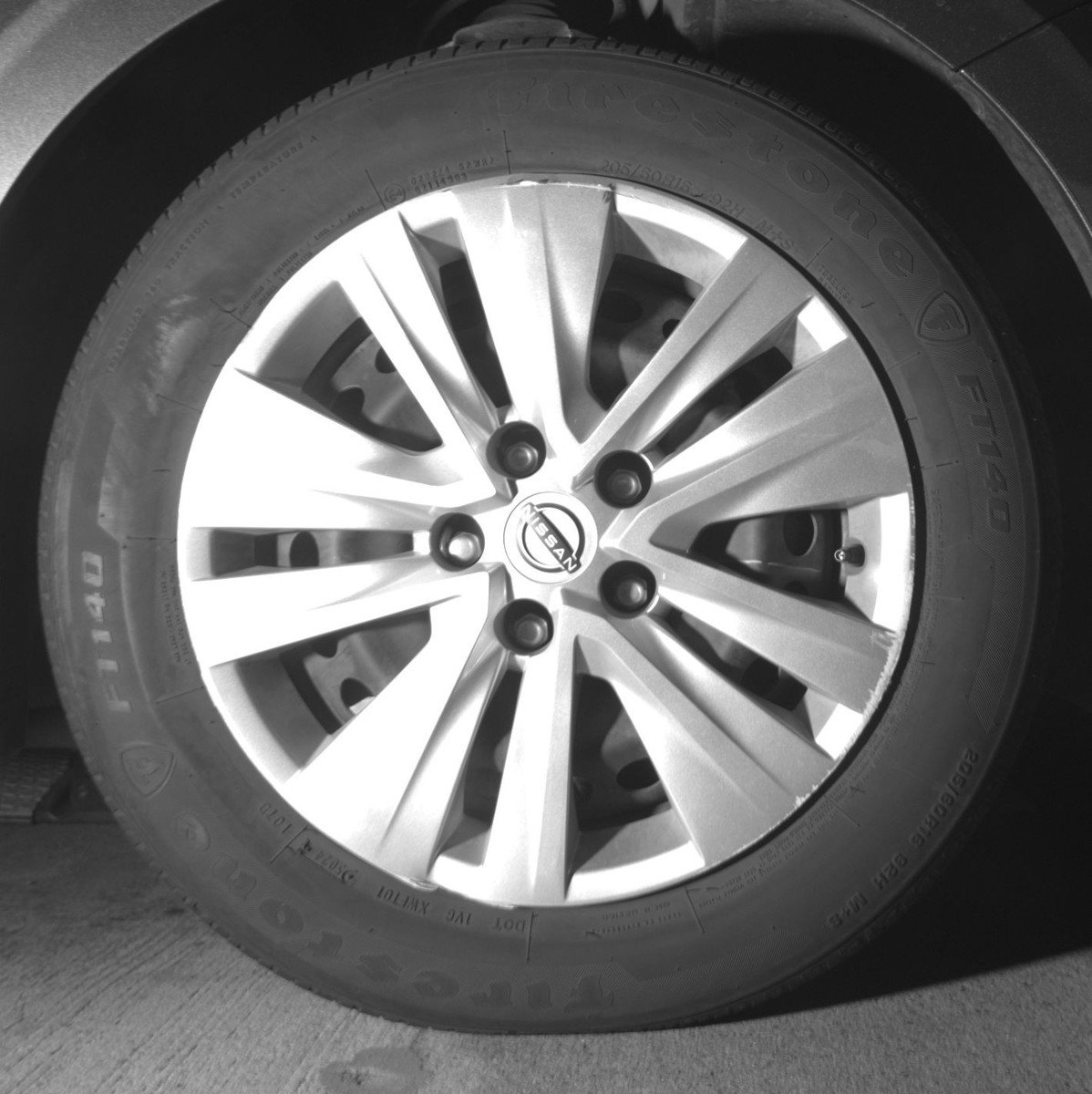 Used 2025 Nissan Sentra S image 13