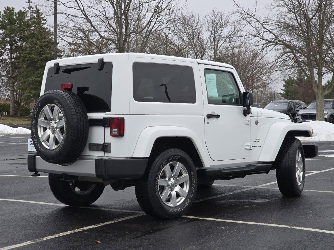 Used 2018 Jeep Wrangler Sahara w/ Connectivity Group image 18
