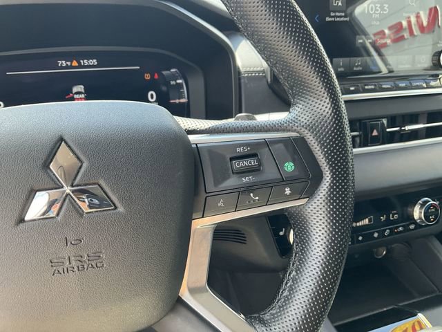 Used 2024 Mitsubishi Outlander SE AWD/4WD image 19