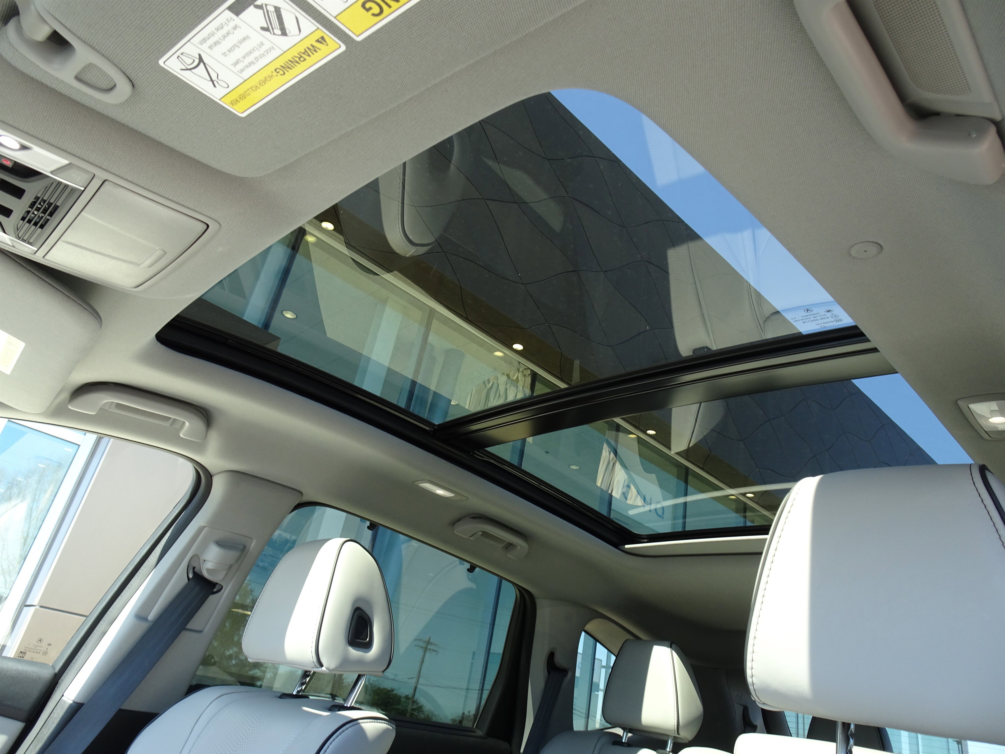 Used 2023 Acura MDX SH-AWD w/ Advance Package image 13