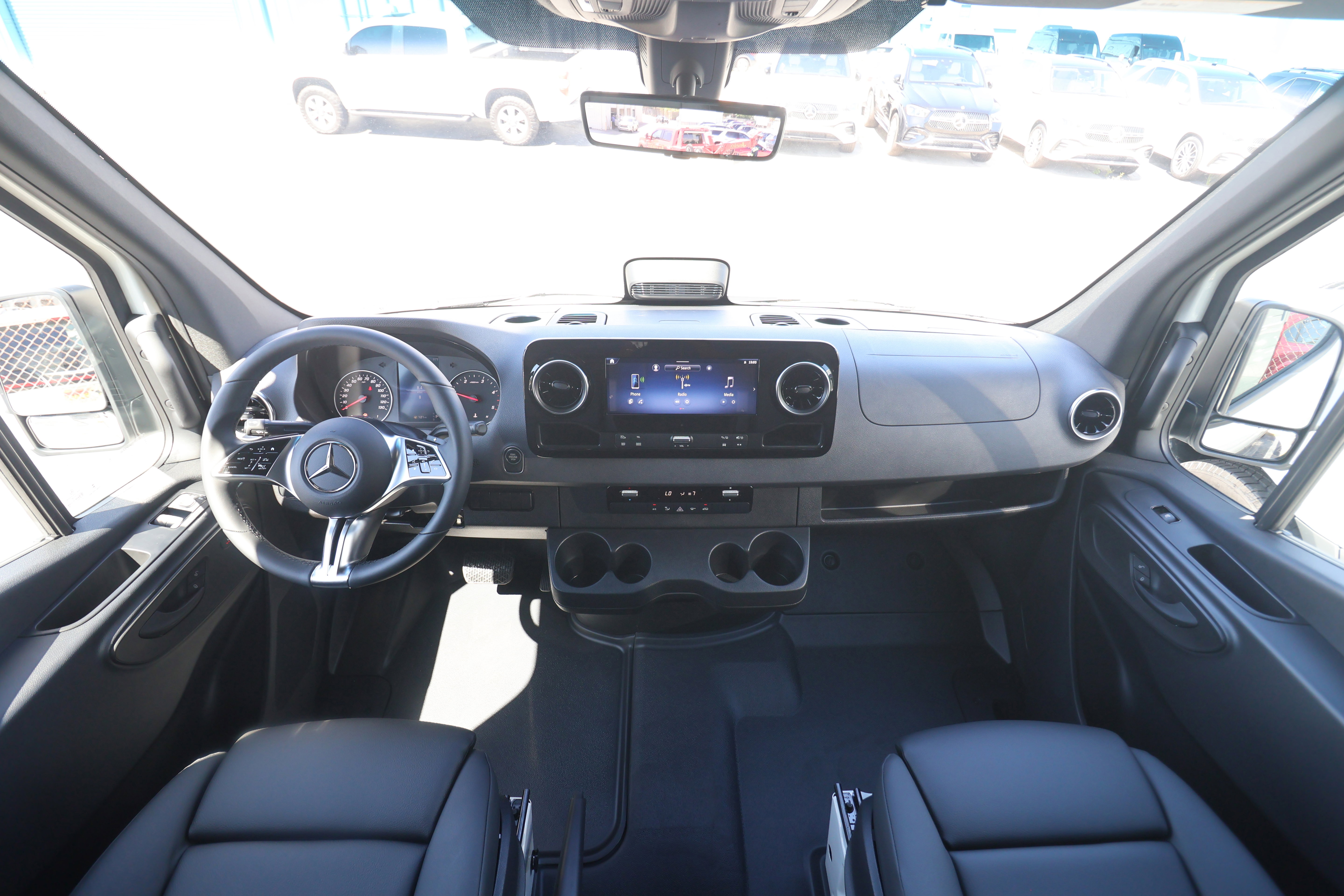 New 2025 Mercedes-Benz Sprinter 2500 image 8