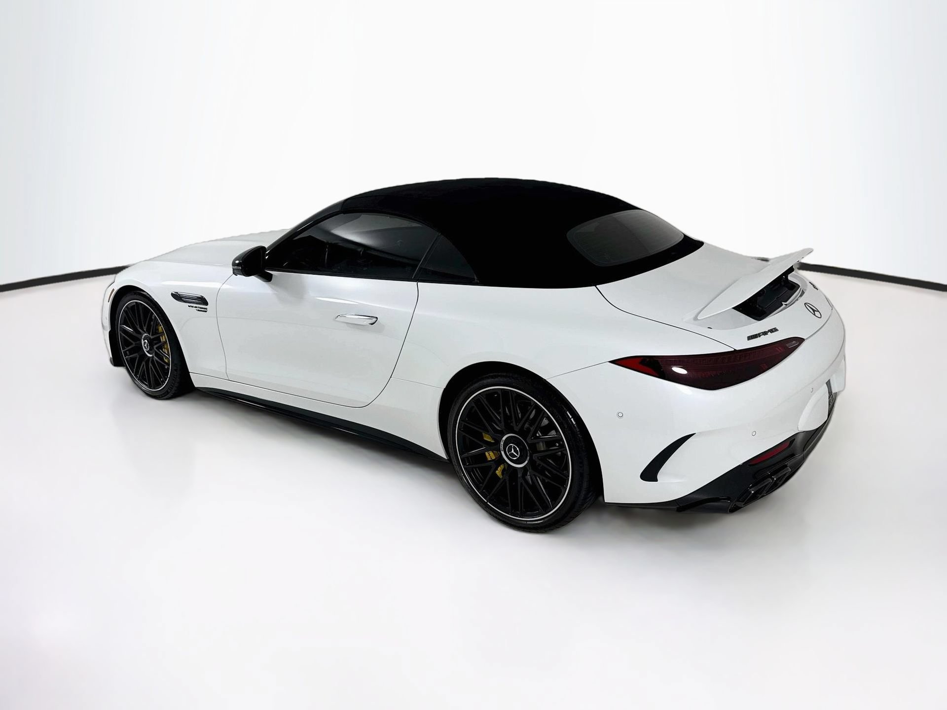 Certified 2022 Mercedes-Benz SL 63 AMG 4MATIC image 6