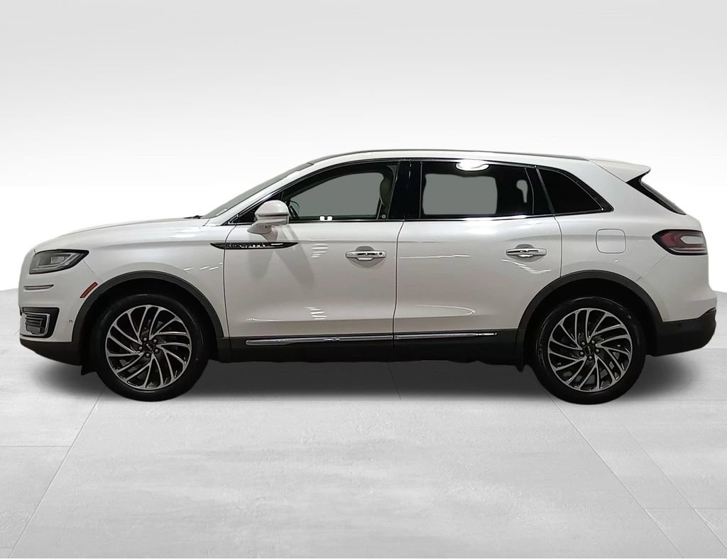 Used 2019 Lincoln Nautilus Reserve AWD/4WD image 9