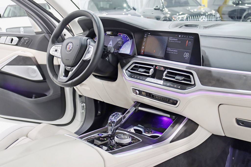 Used 2022 BMW ALPINA XB7 AWD/4WD image 39