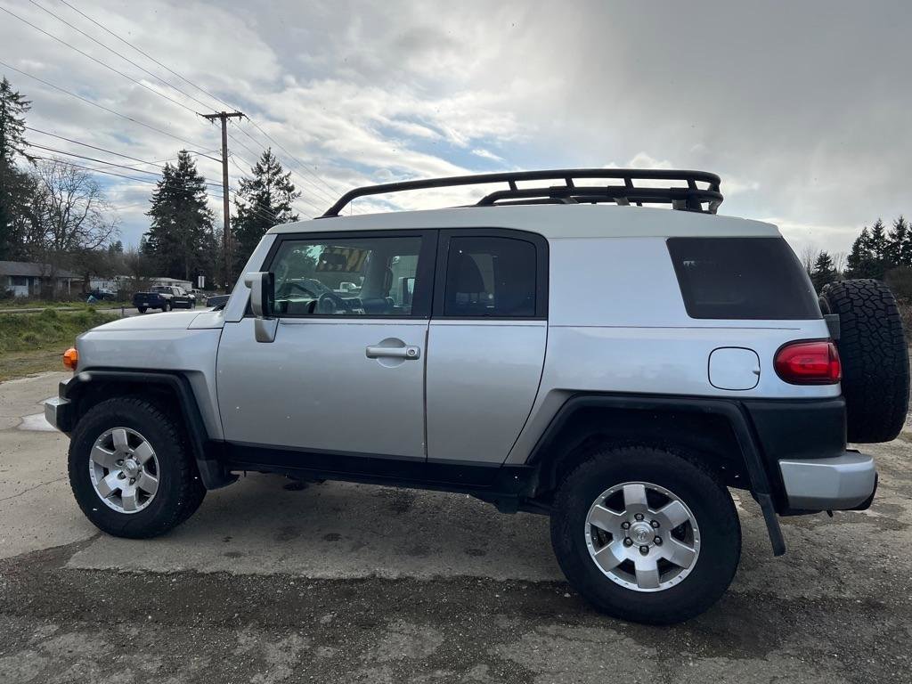 Used 2008 Toyota FJ Cruiser 4WD image 23