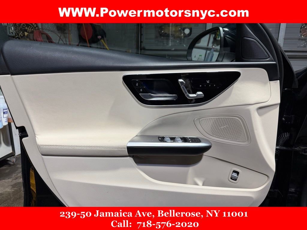 Used 2022 Mercedes-Benz C 300 4MATIC Sedan image 41