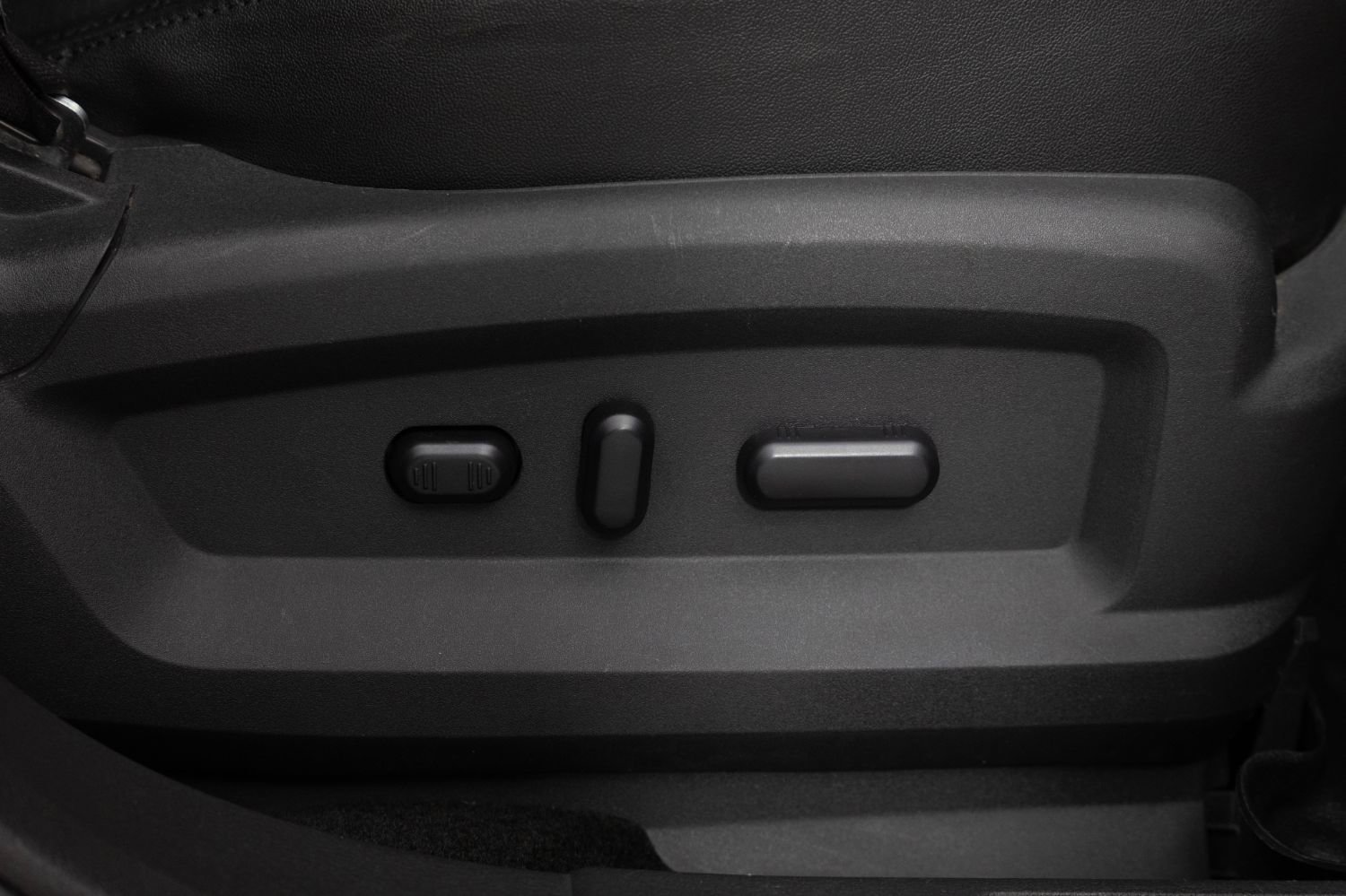 Used 2013 Lincoln MKX AWD image 28