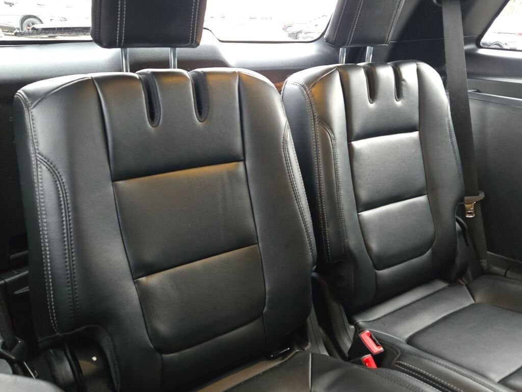 Used 2016 Ford Explorer Limited image 12