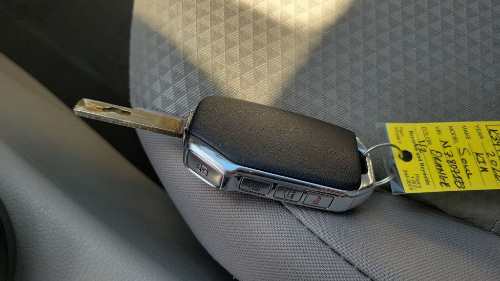 Used 2022 Kia Soul LX w/ Technology Package FWD image 22