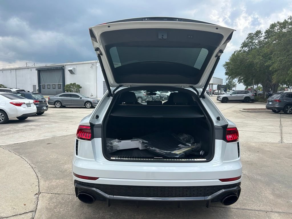 Used 2024 Audi RS Q8 AWD/4WD image 37
