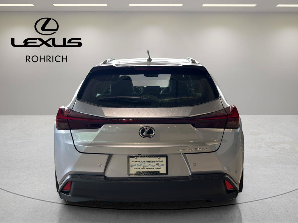 New 2026 Lexus UX 300h AWD image 7