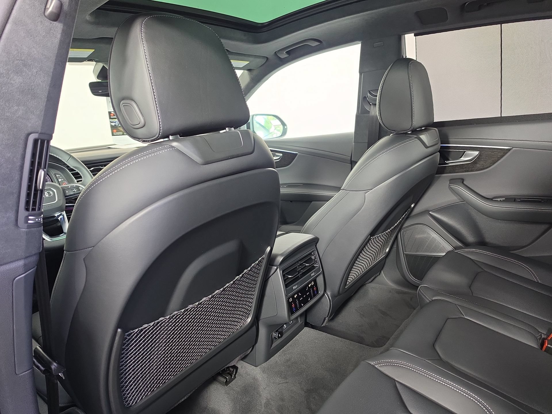 New 2026 Audi Q8 Prestige AWD/4WD image 36