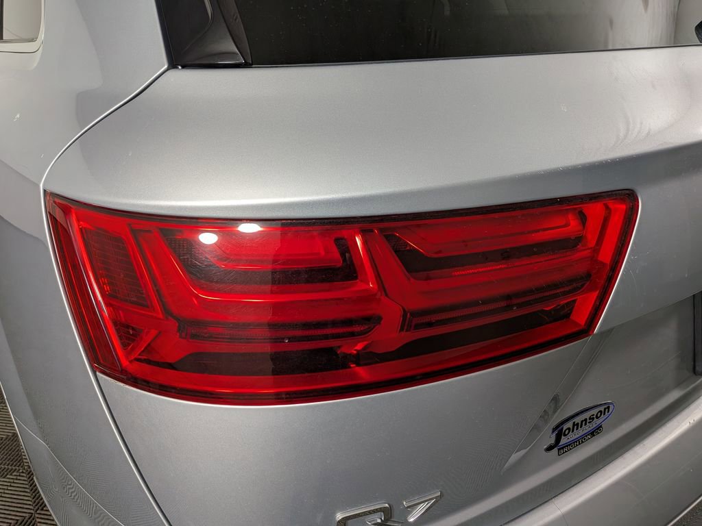 Used 2019 Audi Q7 3.0T Premium Plus w/ Premium Plus Package image 12