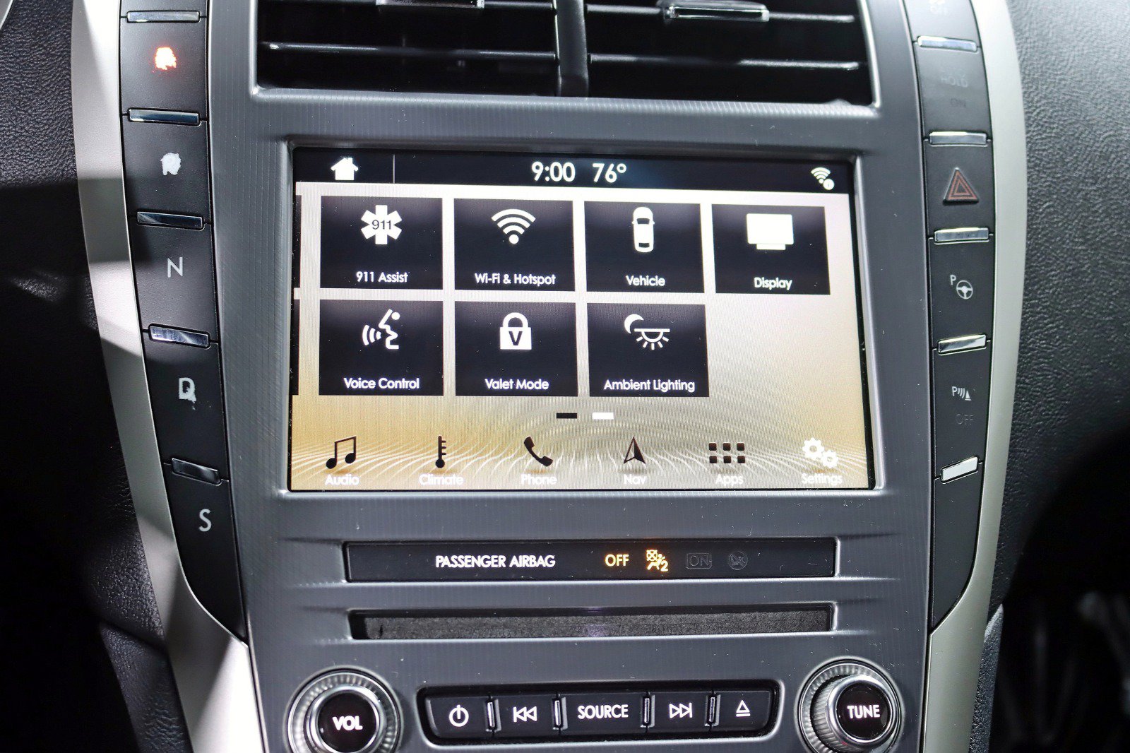 Used 2018 Lincoln MKZ Reserve w/ Technology Package AWD/4WD image 21