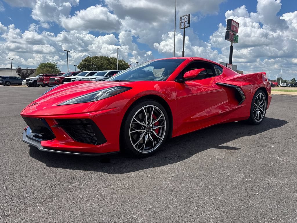 Used 2023 Chevrolet Corvette Stingray Coupe w/ Z51 Performance Package RWD image 2
