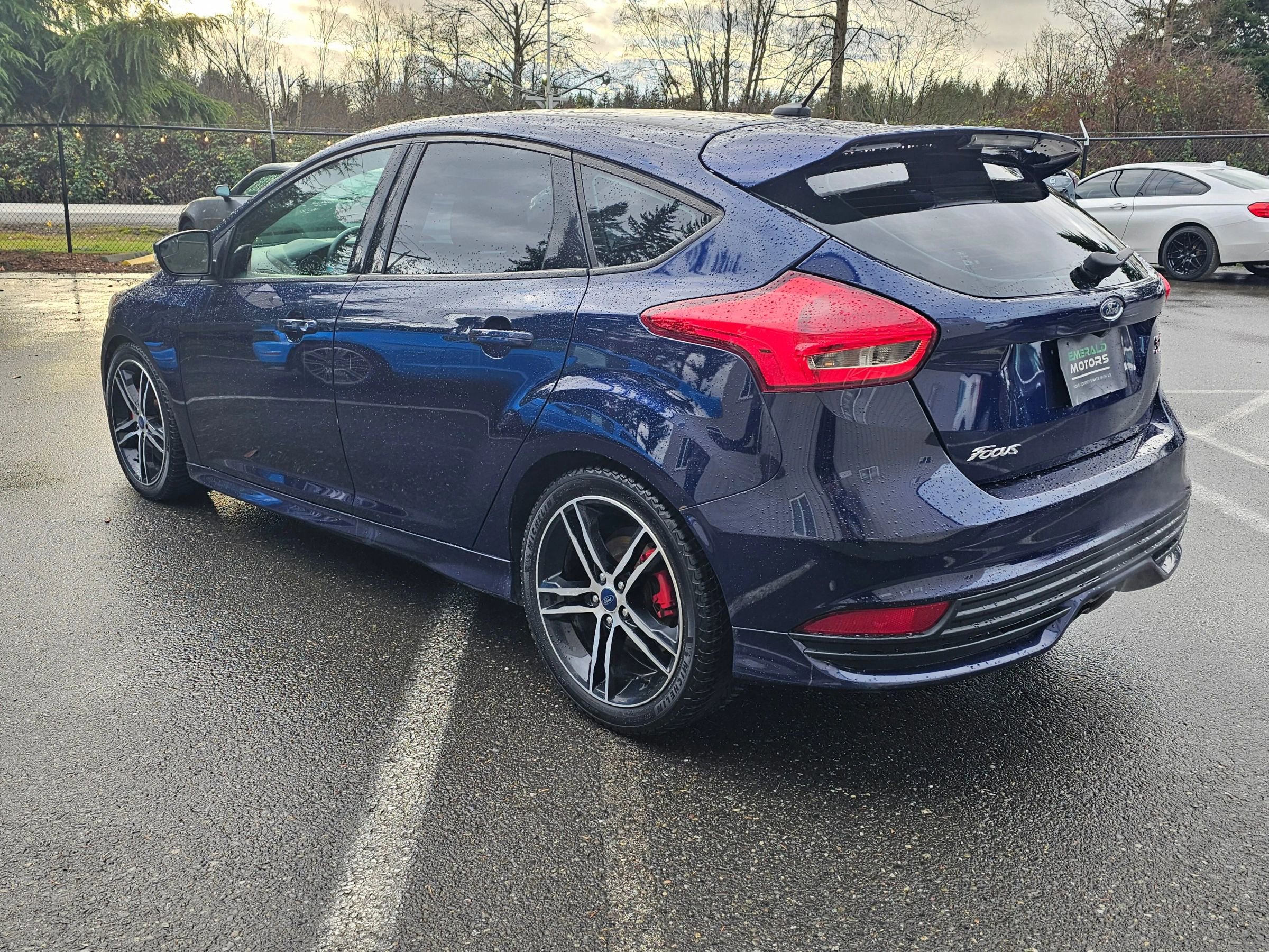 Used 2017 Ford Focus ST image 5