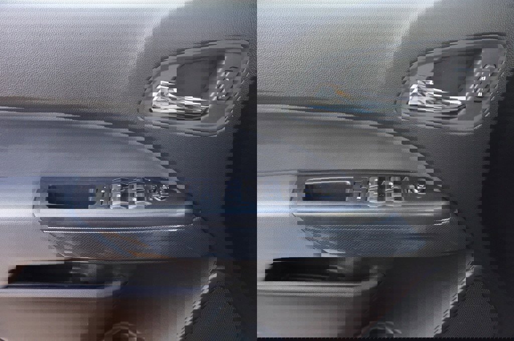 Used 2020 Chevrolet Colorado Z71 image 21