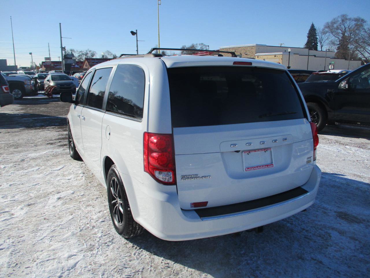 Used 2019 Dodge Grand Caravan GT image 4
