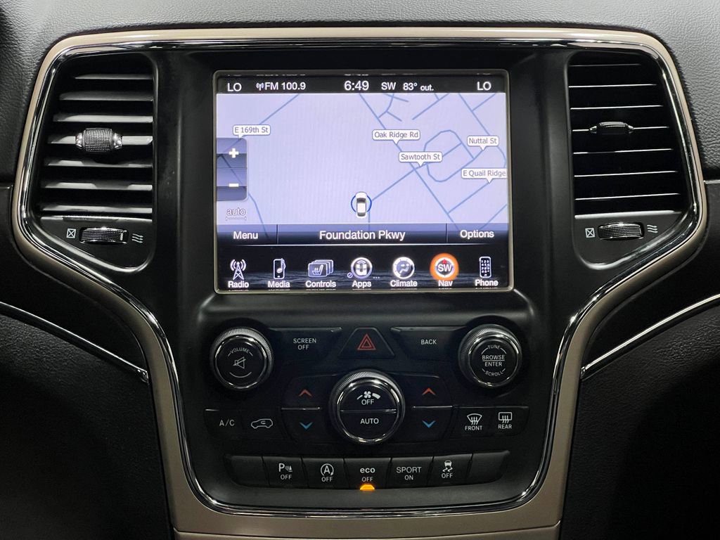 Used 2016 Jeep Grand Cherokee Limited AWD/4WD image 11