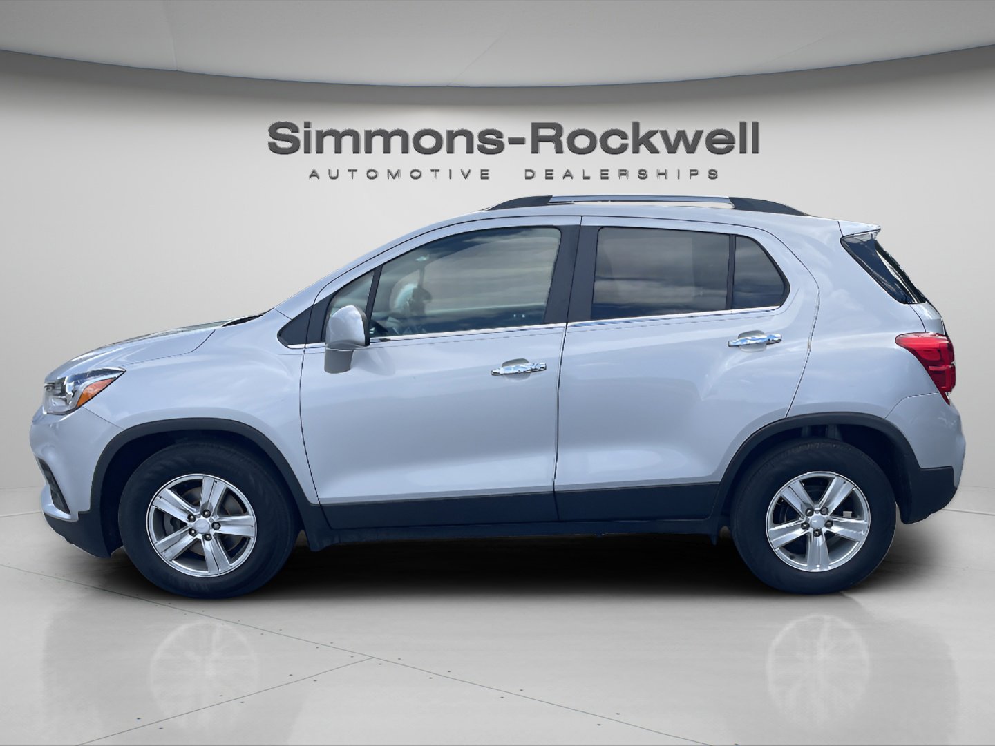 Used 2020 Chevrolet Trax LT w/ LT Convenience Package image 8