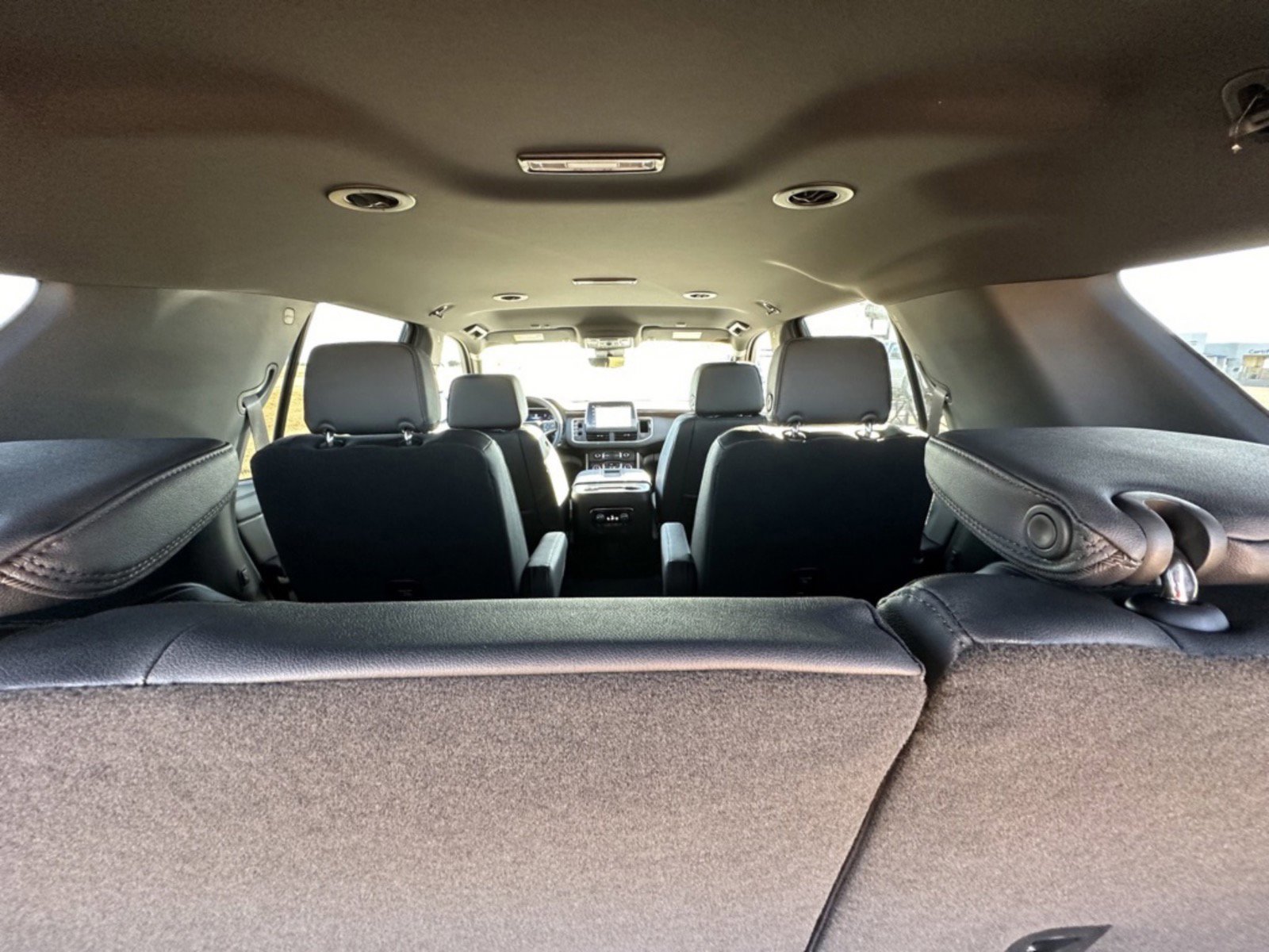 Used 2023 Chevrolet Tahoe High Country image 17