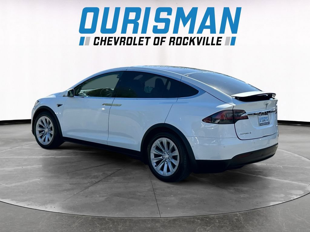Used 2017 Tesla Model X 90D image 4