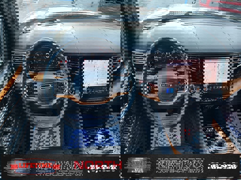 Used 2024 Jeep Grand Wagoneer L Series III image 13