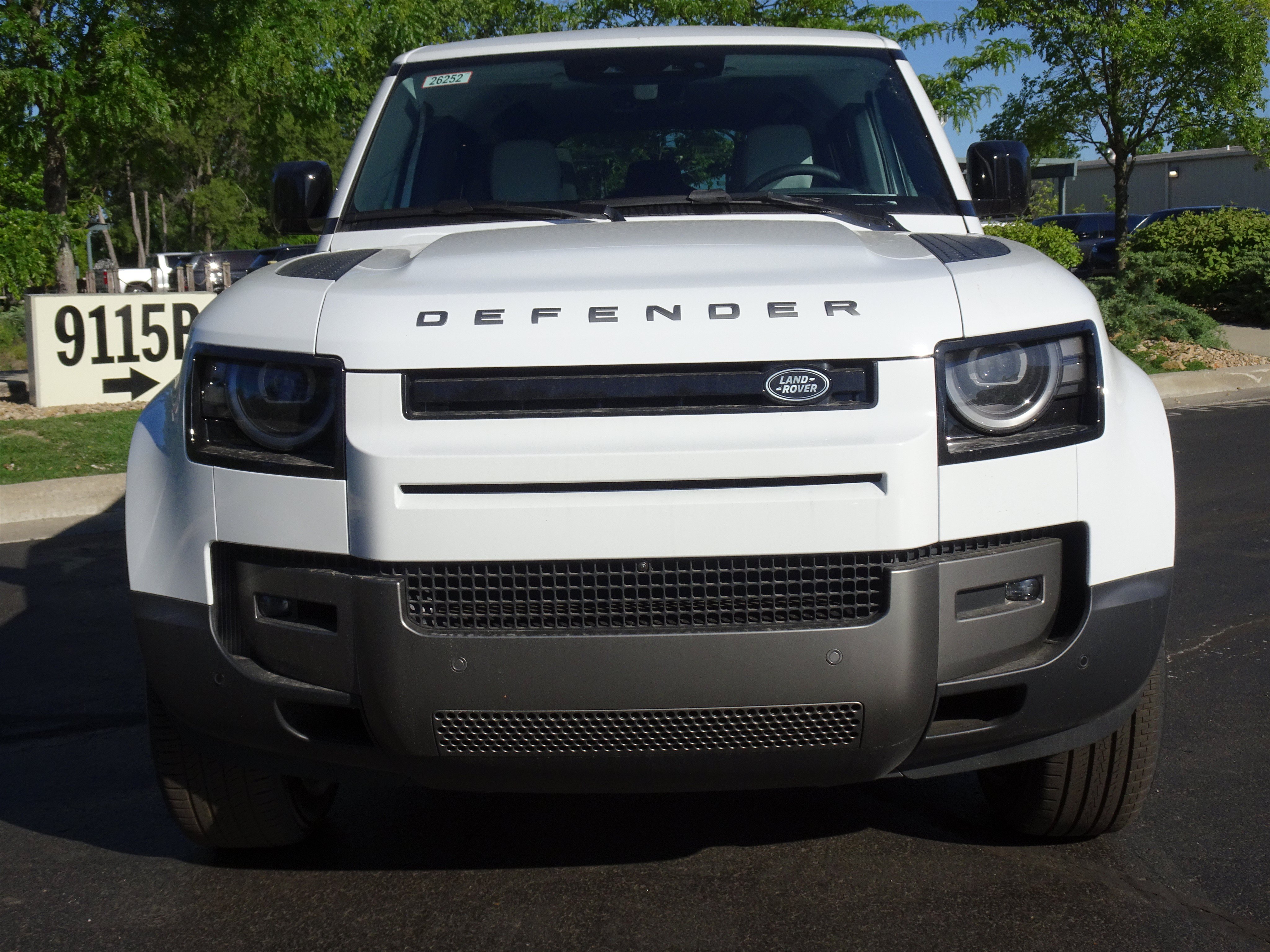 New 2026 Land Rover Defender 110 S AWD/4WD image 13