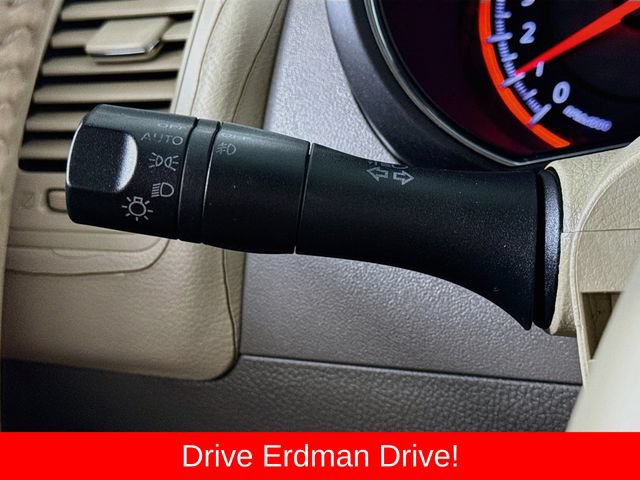 Used 2010 Nissan Murano SL w/ Navigation Pkg FWD image 15