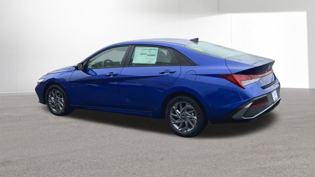 New 2026 Hyundai Elantra Blue image 6
