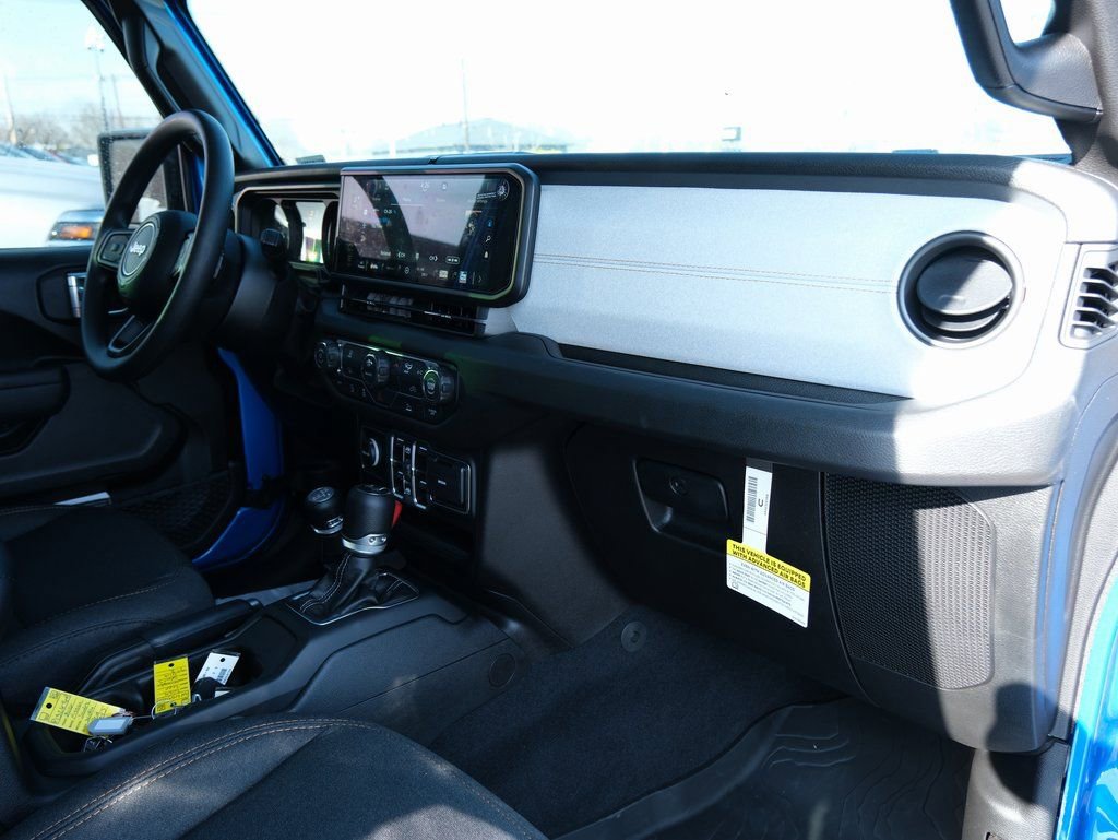 Used 2026 Jeep Wrangler Sport image 29