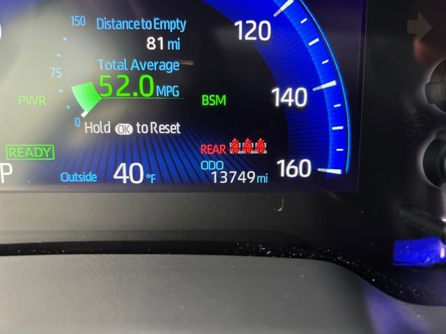 Used 2021 Toyota Corolla LE w/ Carpet Mat Package (TMS) image 22