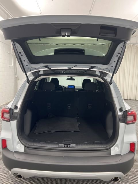 New 2026 Ford Escape Active w/ Cold Weather Package AWD/4WD image 18