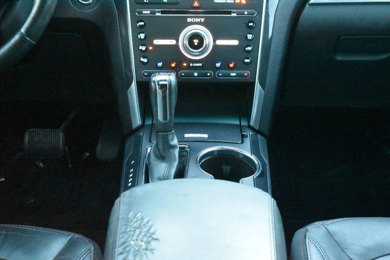 Used 2016 Ford Explorer Sport w/ Equipment Group 401A image 30