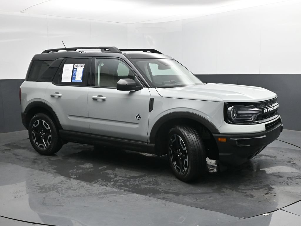 Used 2022 Ford Bronco Sport Outer Banks w/ Tech Package AWD/4WD image 35