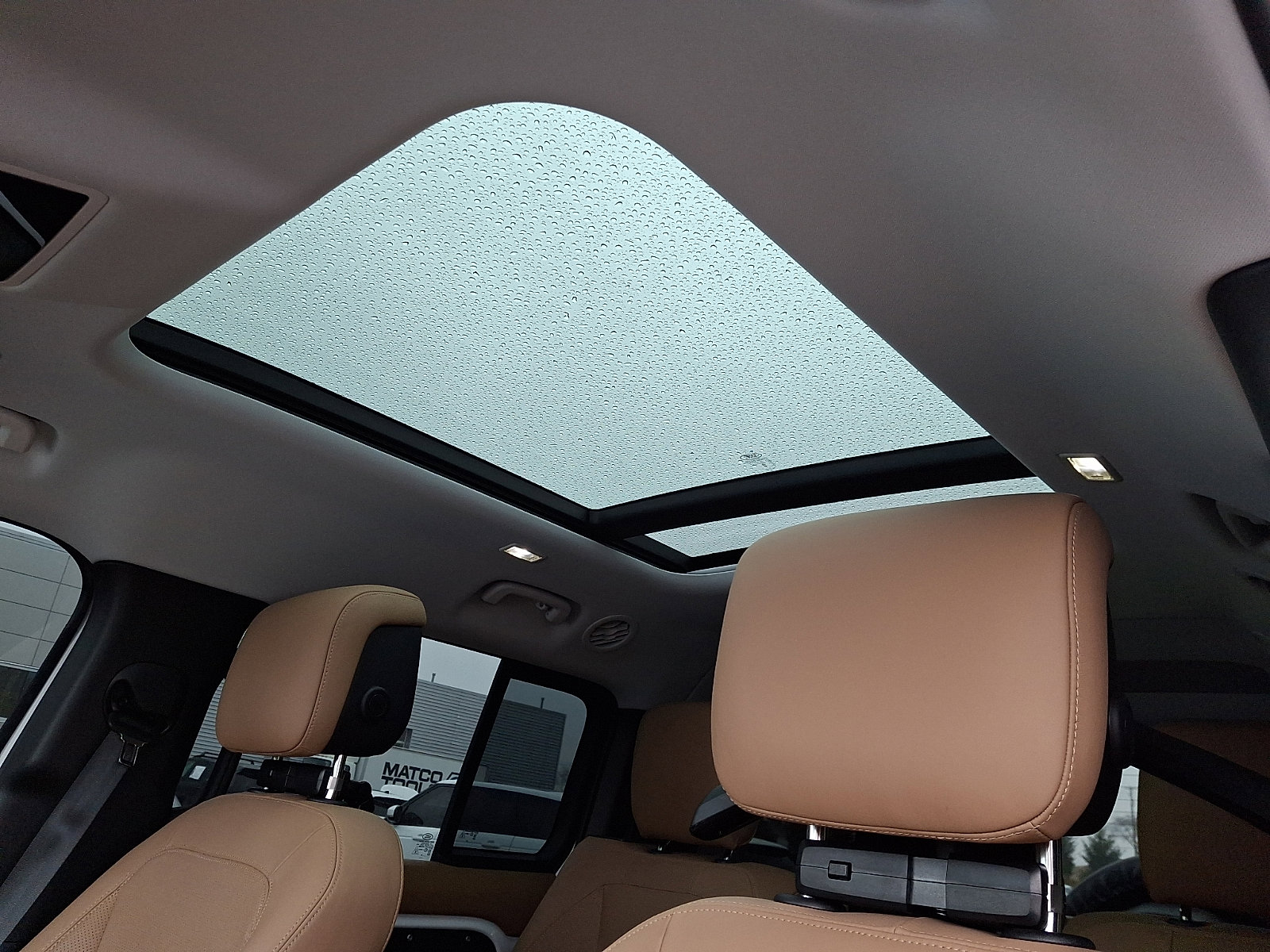 Used 2025 Land Rover Defender 130 S image 14