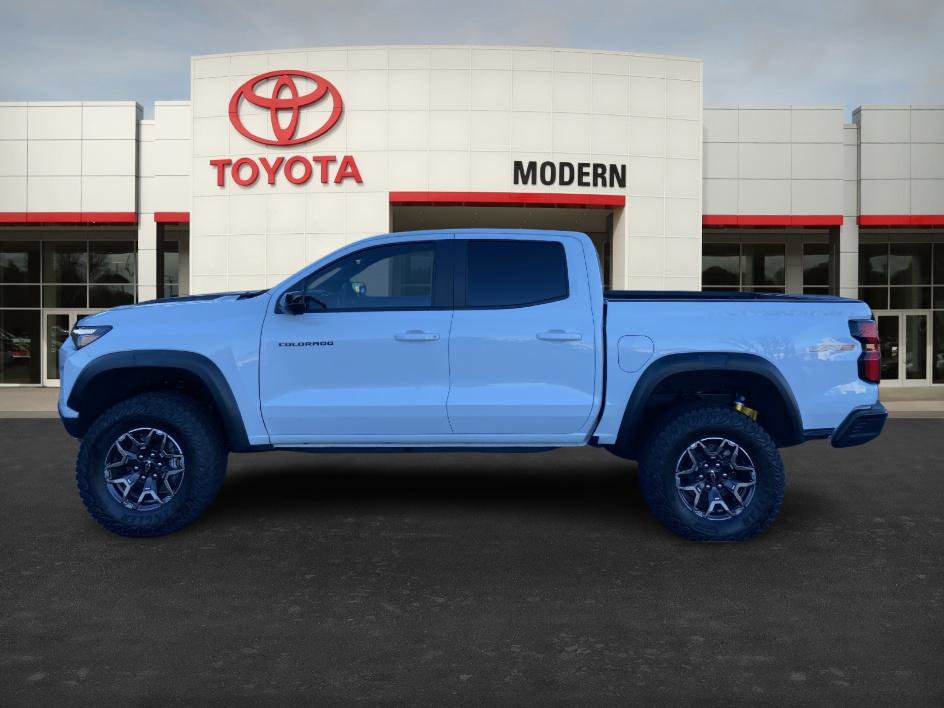 Used 2024 Chevrolet Colorado ZR2 w/ Technology Package image 7