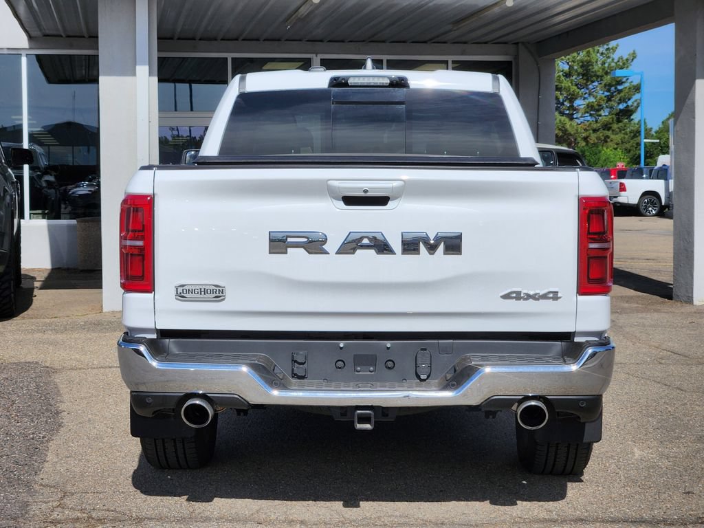 Used 2025 RAM 1500 Limited AWD/4WD image 12