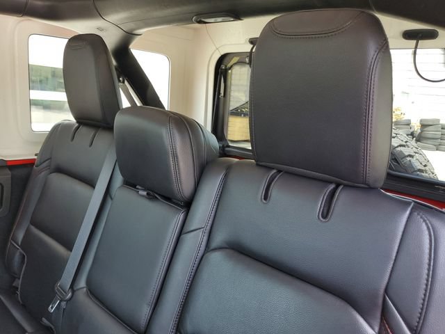 Used 2019 Jeep Wrangler Unlimited Rubicon AWD/4WD image 14