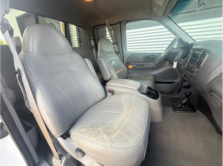 Used 1999 Ford F150 4x4 SuperCab image 4