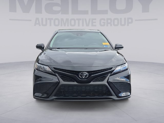 Used 2024 Toyota Camry SE FWD image 8