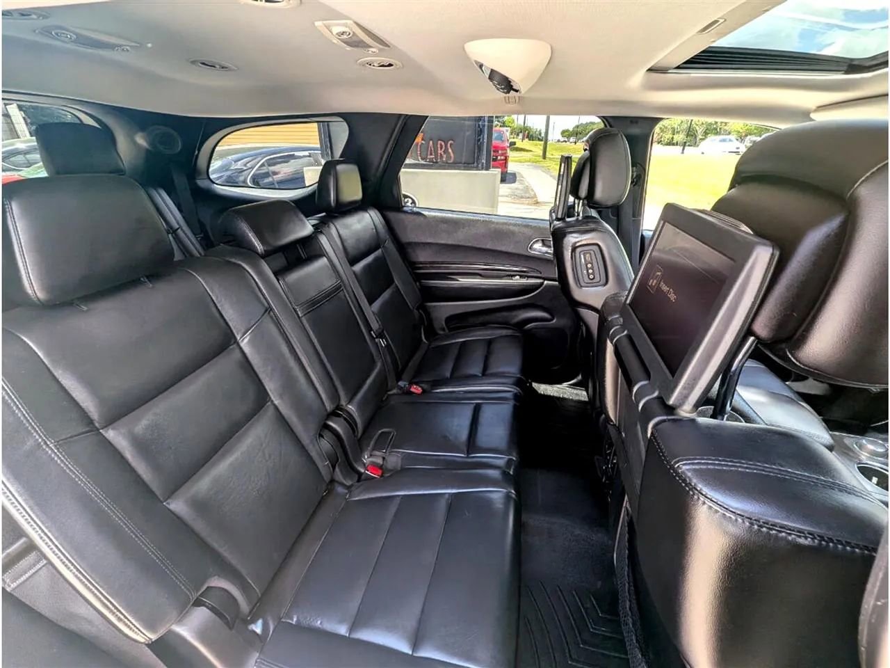 Used 2015 Dodge Durango Limited w/ Premium Group image 45