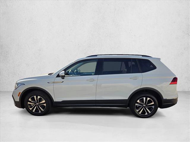 Used 2023 Volkswagen Tiguan S image 9