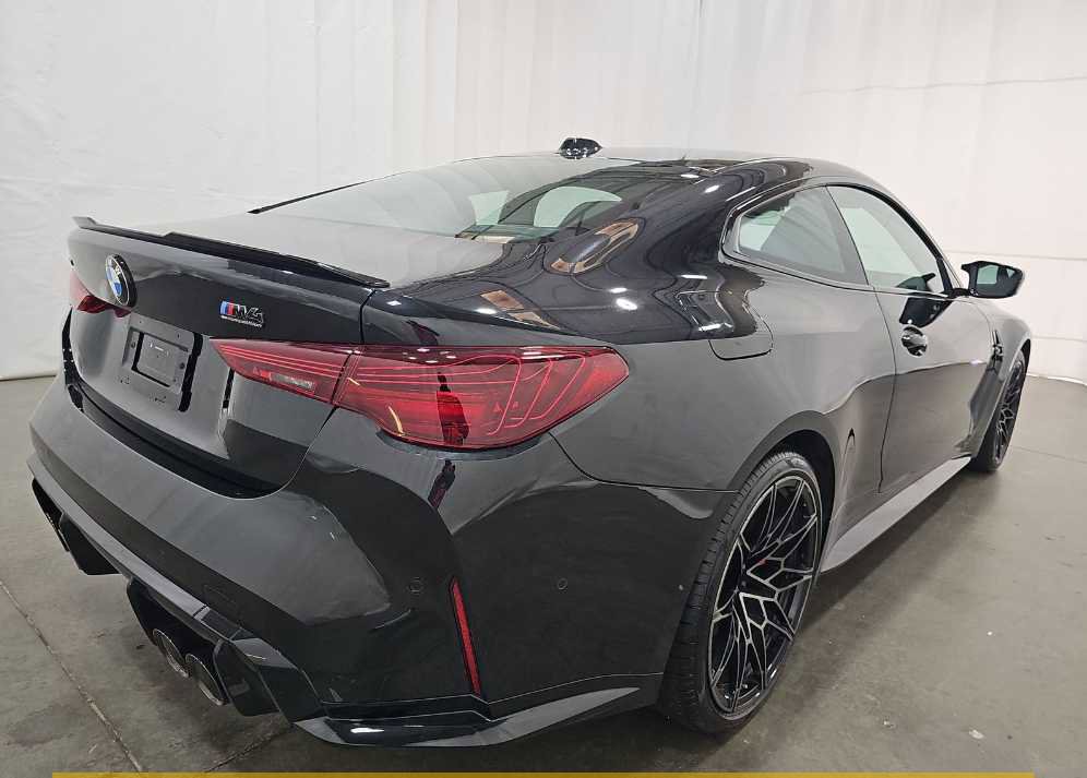 Used 2026 BMW M4 xDrive Competition AWD/4WD image 4