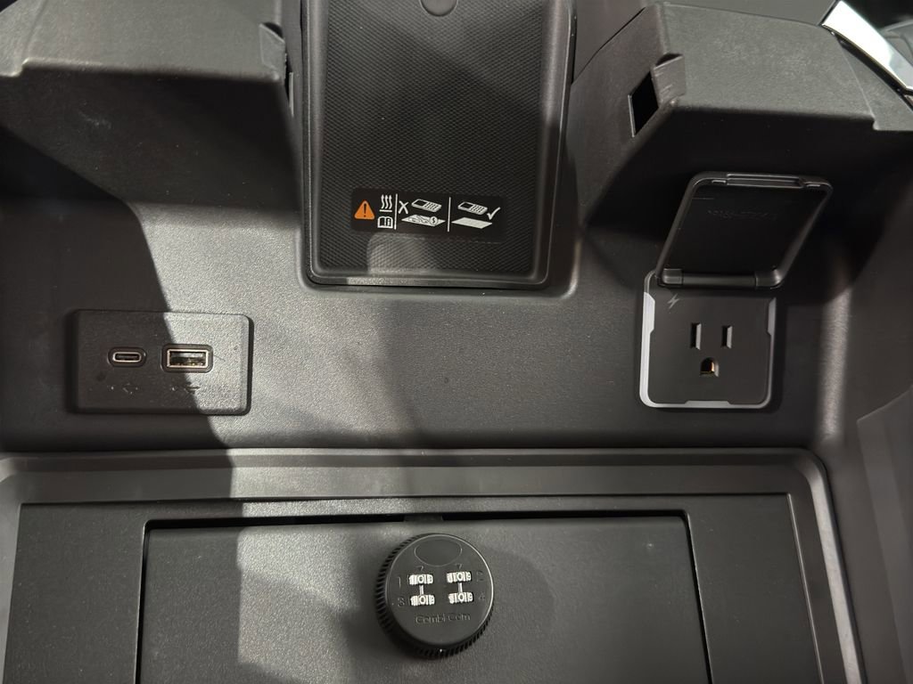 New 2025 GMC Sierra 2500 SLT image 37